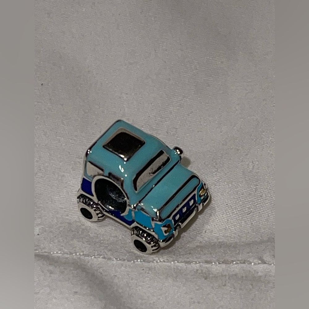 Sterling Silver Turquoise Jeep Charm